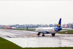 Suspenden temporalmente las operaciones en el Aeropuerto Internacional de Da Nang debido a la tormenta TRAMI. (Fuente: VNA)