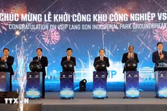 En la ceremonia de inicio de cosntrucción del parque industrial Vietnam-Singapur (VSIP) en Lang Son (Fuente: VNA)