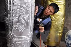 Aldea Kieu Ky: lugar donde el laminado de oro se convierte en arte