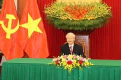 Máximos dirigentes partidistas de Vietnam y Cuba abogan por estrechar aun más los lazos bilaterales