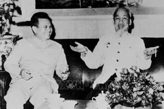Destaca diario laosiano relaciones especiales entre Vietnam y su país