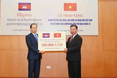 Líder camboyano aprecia solidaridad de Vietnam en medio del COVID-19