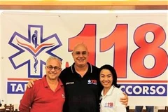 Expertos vietnamitas en Italia ayudan a controlar el COVID-19 en la Patria