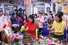En ciudad vietnamita Festival del Año Nuevo de Camboya-Laos-Myanmar-Tailandia 