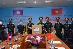 Ministerio de Defensa de Vietnam apoya a Laos en lucha contra el COVID-19