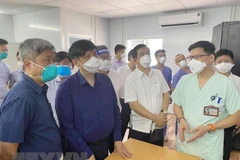 Ministro vietnamita de Salud visita unidades de cuidados intensivos en Ciudad Ho Chi Minh
