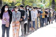 Camboya respalda a 2,6 millones de personas pobres con programa de ayuda en efectivo