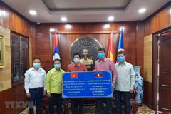 Provincias laosianas se unen a esfuerzos de Vietnam en lucha contra COVID-19