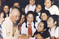 Publican nuevo libro sobre Presidente Ho Chi Minh