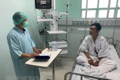 Apoya Embajada de Vietnam en Tailandia a pescadores coterráneos naufragiados