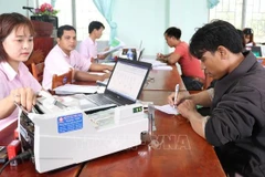 Casi 1,3 millones de hogares pobres en Vietnam se benefician de políticas de apoyo