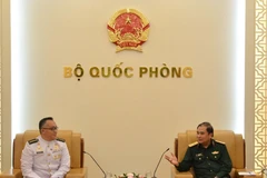 Vietnam e Indonesia fomentan cooperación en materia de defensa
