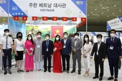 Promocionan productos agrícolas vietnamitas en feria sudcoreana