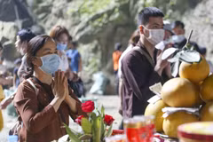 Hanoi suspende las actividades religosas a partir de hoy 