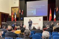 Vietnam se integra con éxito en la comunidad internacional, valora funcionario francés
