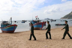 Articula Vietnam desarrollo socioeconómico en zonas fronterizas e insulares con defensa nacional