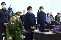 Condenan al exdirigente de Hanoi a ocho años de prisión por abuso de poder