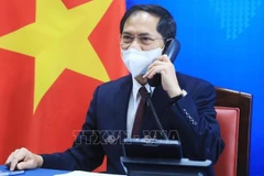 Vietnam y Estados Unidos desarrollan sus relaciones en múltiples sectores