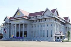 Vietnam entrega a Laos nueva sede de la Asamblea Nacional