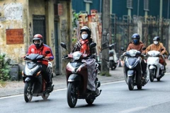 Llega frente frío a las regiones norteña y central de Vietnam