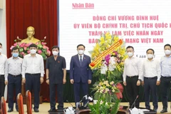 Presidente del Parlamento felicita al diario Nhan Dan por Día de Prensa Revolucionaria de Vietnam