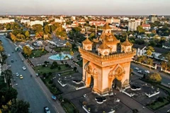 Laos planea pagar deuda pública de casi 14 mil millones de dólares