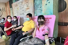 Efectúan actividad humanitaria con motivo de 45 aniversario de nexos diplomáticos Tailandia-Vietnam