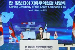 Corea del Sur rubrica acuerdos de libre comercio con Camboya y Filipinas