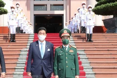 Vietnam y Japón por agilizar lazos militares en nueva etapa