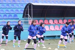 Fútbol femenino de Vietnam se prepara para partido contra Corea del Norte