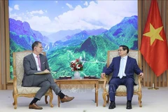 Proponen a Francia incrementar inversiones en transformación digital en Vietnam