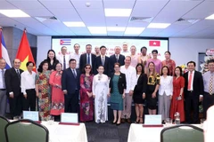 Consolidan especial relación de amistad entre pueblos vietnamita y cubano