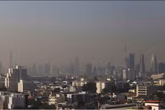Funcionarios de Bangkok trabajan desde casa debido a la contaminación