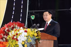 Presidente del Parlamento asiste al 20° aniversario del restablecimiento de provincia de Dak Nong