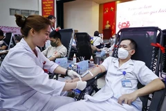 Alrededor de mil 600 personas donan sangre en asueto por el Tet en Vietnam