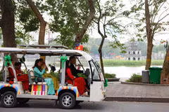 Inauguran ruta turística Hoan Kiem - Ciudadela Imperial Thang Long