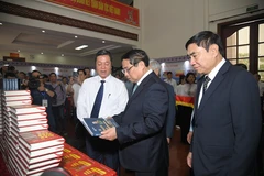 Libro sobre el General Vo Nguyen Giap se publica en cinco idiomas