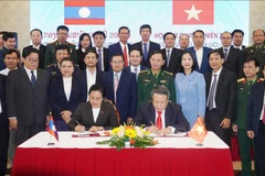 Localidades vietnamita y laosiana fomenten cooperación fronteriza