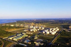 Refinería de Dung Quat procesa más de 100 millones de toneladas de petróleo crudo despúes de 15 años