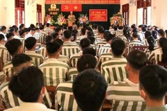 Vietnam conmuta pena de muerte por cadena perpetua a cinco reclusos