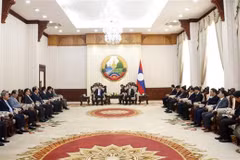 Vietnam y Laos buscan superar dificultades en el comercio de carbón y electricidad
