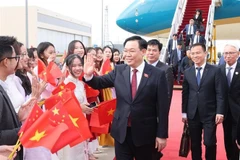 Presidente del Parlamento de Vietnam llega a Beijng para visita oficial a China