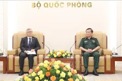 Vietnam y Polonia robustecen lazos de defensa