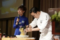 Japón busca impulsar colaboración en procesamiento de productos acuícolas con Vietnam