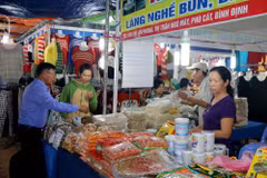 Inauguran Feria de Industria –agricultura – comercio de Binh Thuan