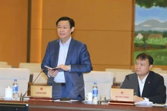 Comité del Parlamento vietnamita revisa informe sobre integración económica