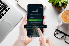 Banco Estatal de Vietnam por aumentar cuentas bancarias de los mayores de 15 años