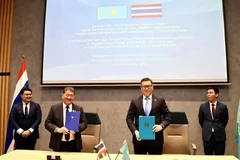 Tailandia y Kazajistán firman acuerdo de cooperación económica y comercial