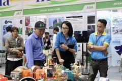 Visitantes en la exhibición en Agri Vietnam 2024. (Foto: VNA)