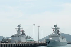 Flotilla de la Armada de China visita puerto marítimo de Ho Chi Minh